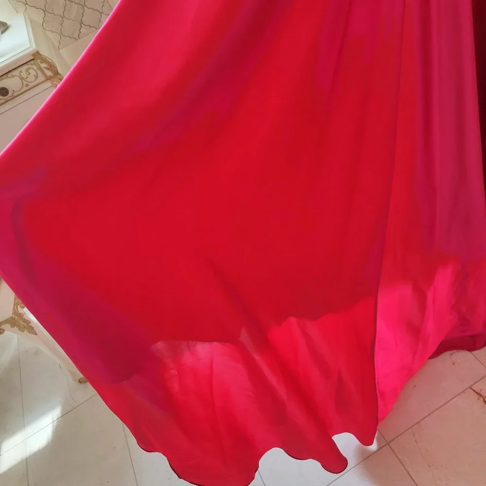 Jovani Gown - Picture 11 of 12